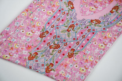 Bel Rose Élégance | Pink Geometric Floral Embroidered Dress