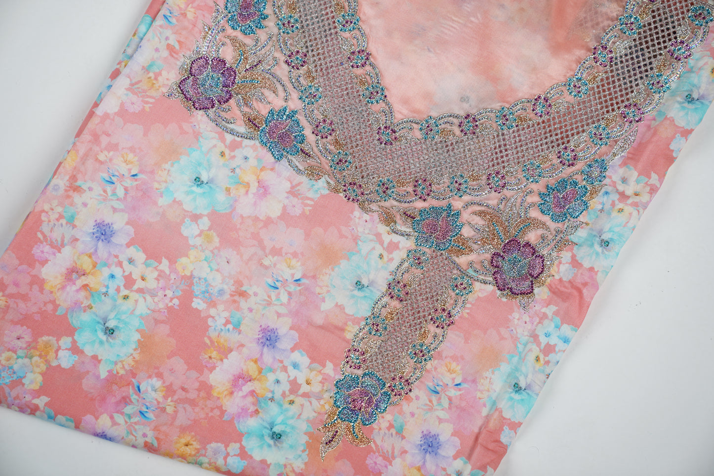 Bel Rose Poudrée | Powder Pink Floral Embroidered Fabric
