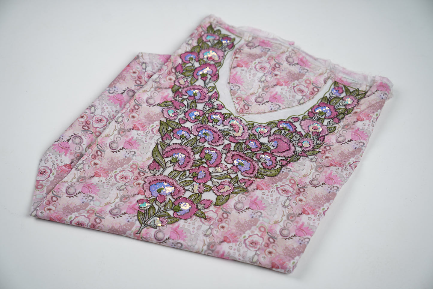 Bel Fleur d’Aurore | Pink Floral Fabric with Dawn-Inspired Embroidery
